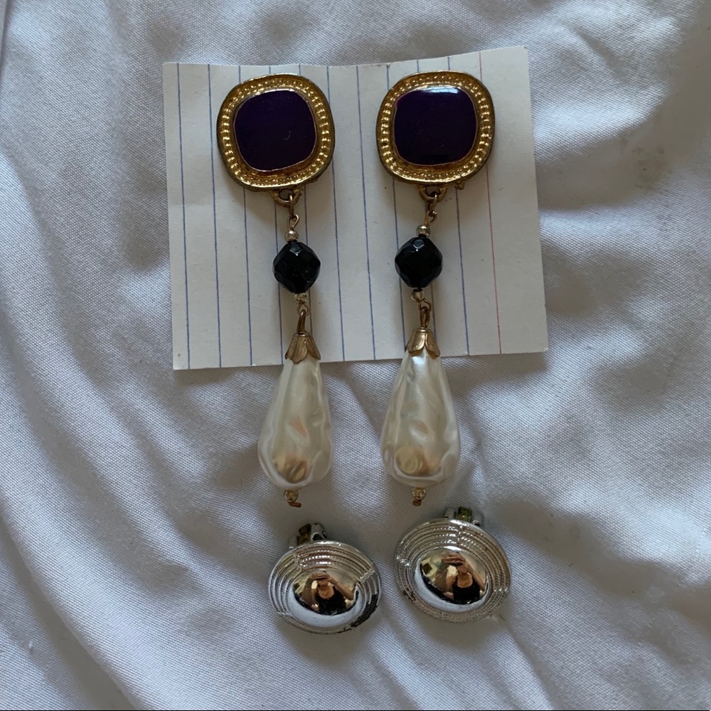 Clip earrings